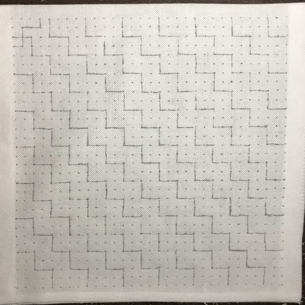 一目紗綾形の左下がり段を書いた写真