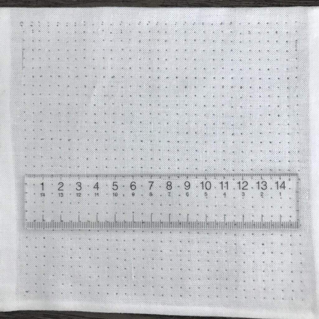 0.5センチのドット方眼を方眼を書いた写真