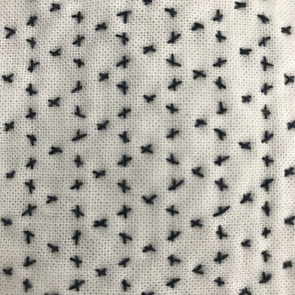 一目刺し籠目の裏側の写真