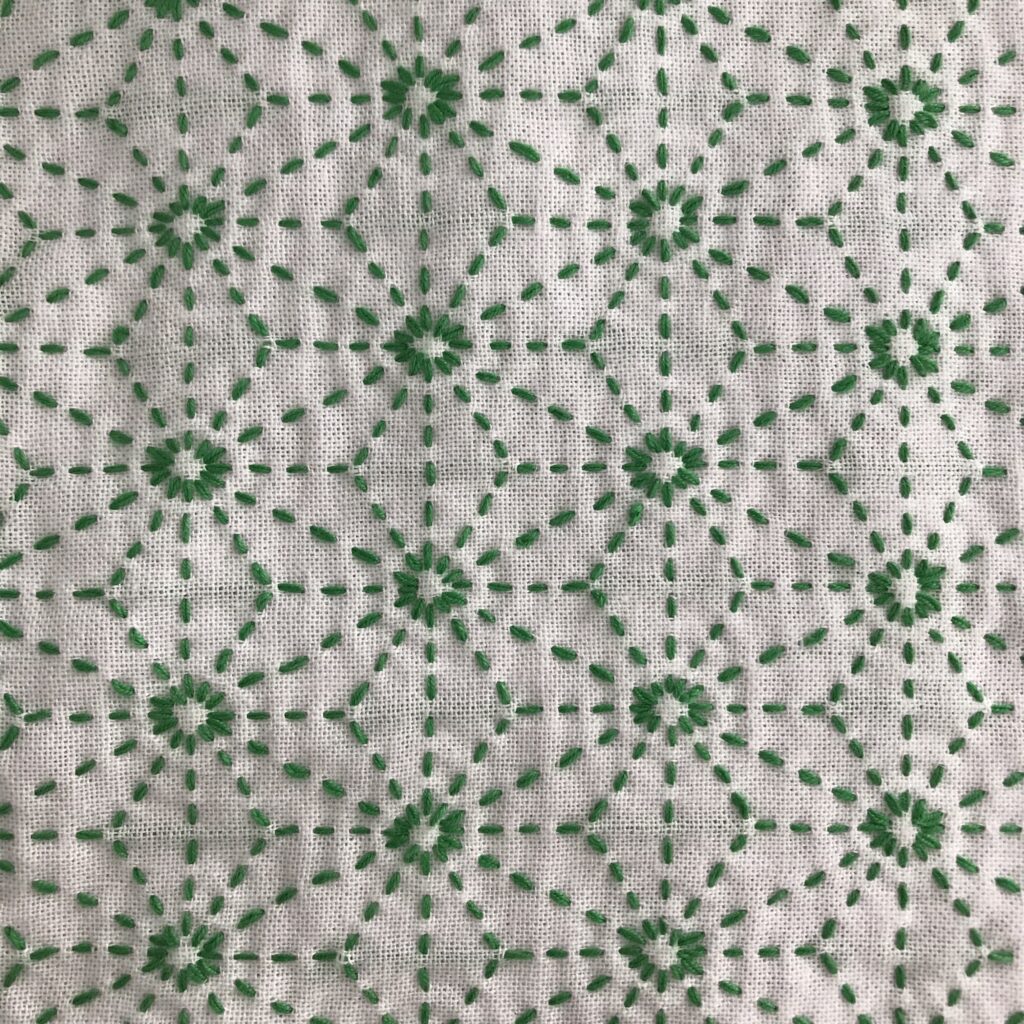 私が刺した麻の葉の写真