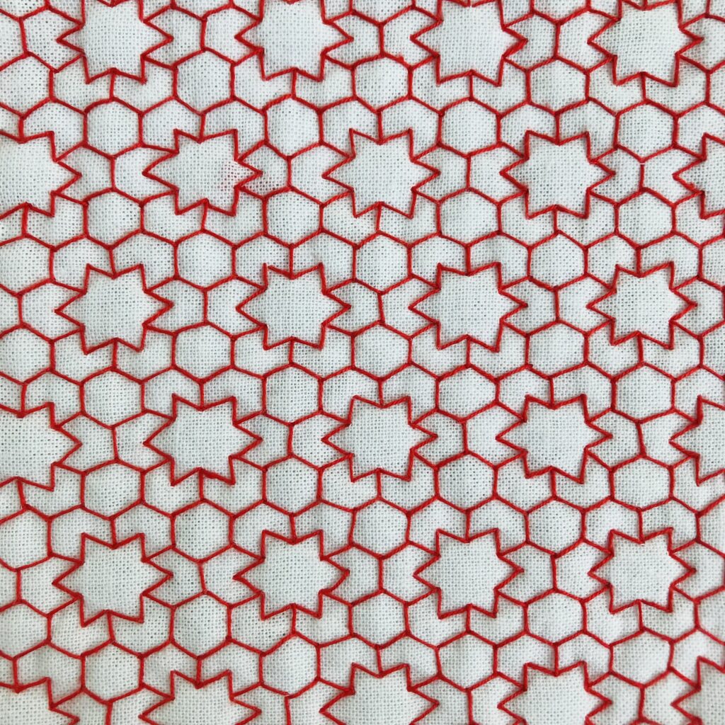 わたしが刺した変わり亀甲のおもての写真