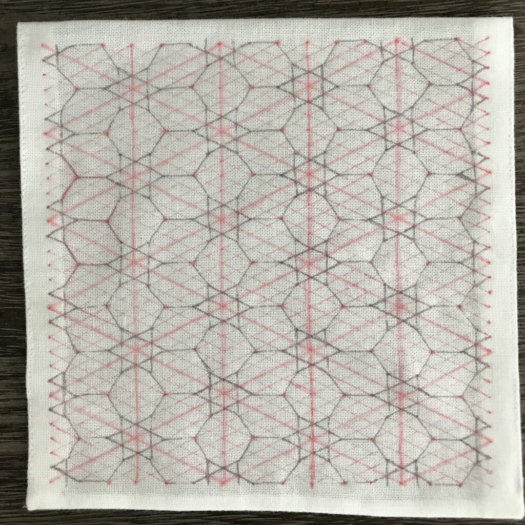 六角花紋の下書きの写真