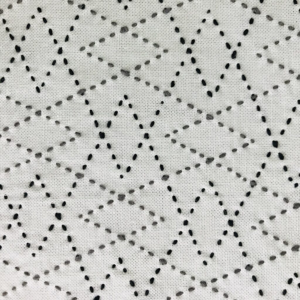 つづき山の裏側の写真