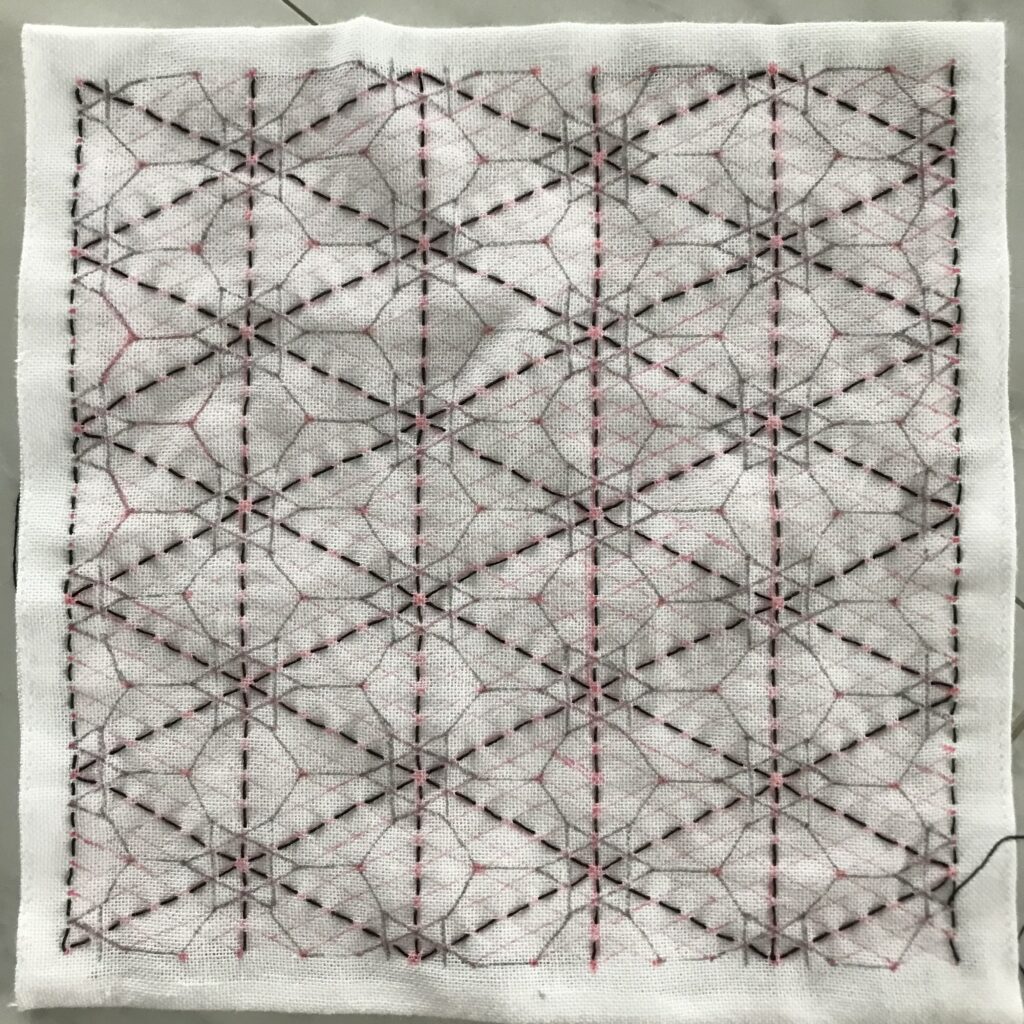 メインの縦と斜めを刺した写真