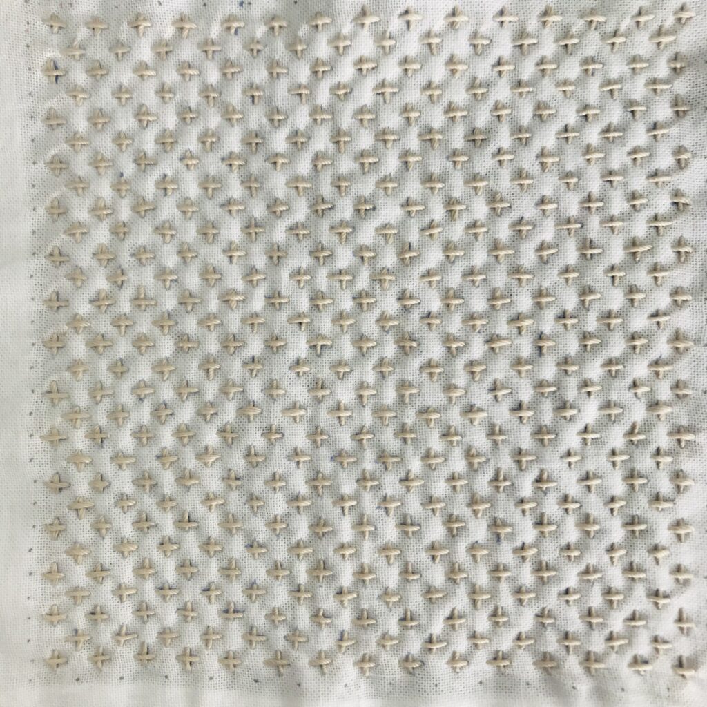 十字を刺した写真