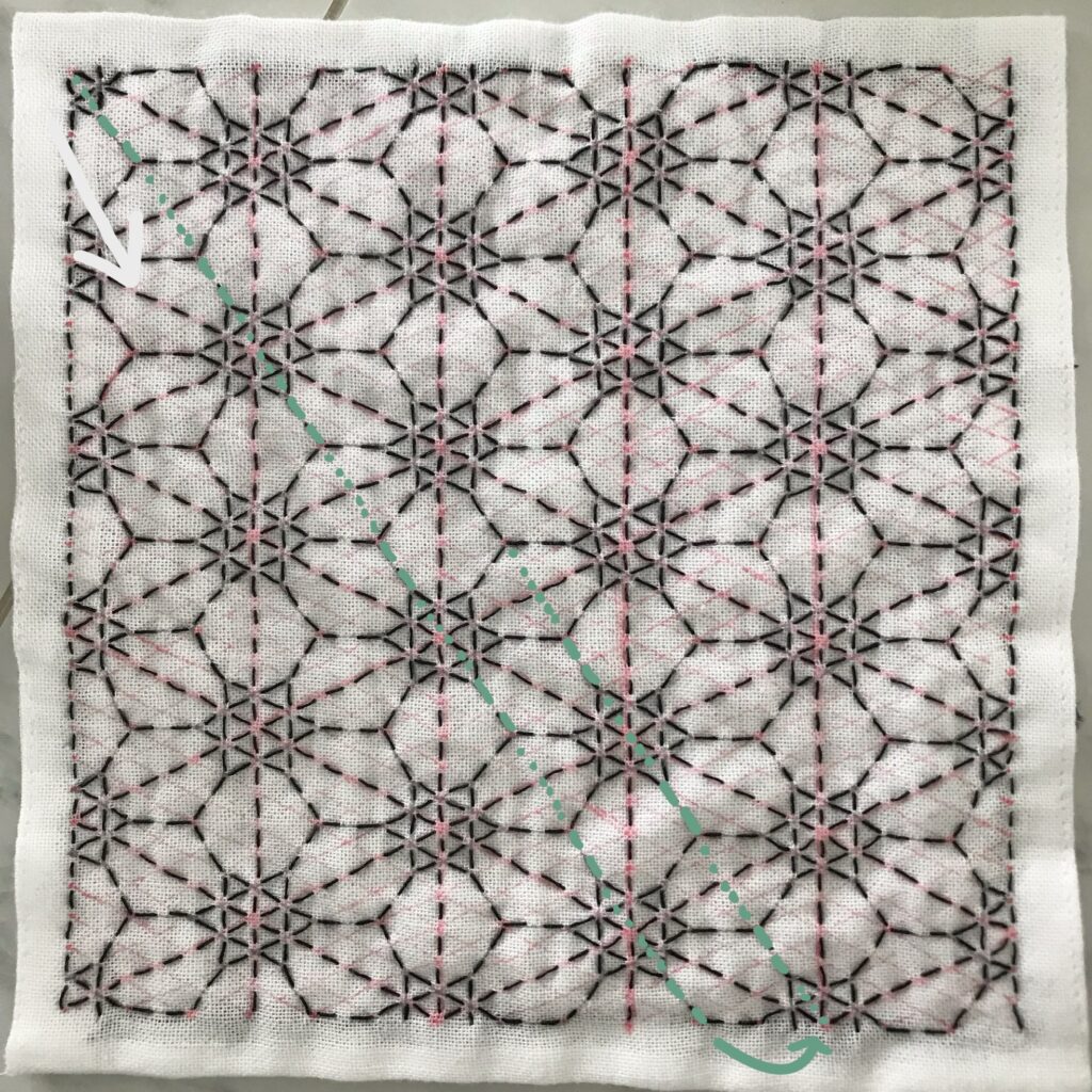 残りの右下りの斜めを刺した写真