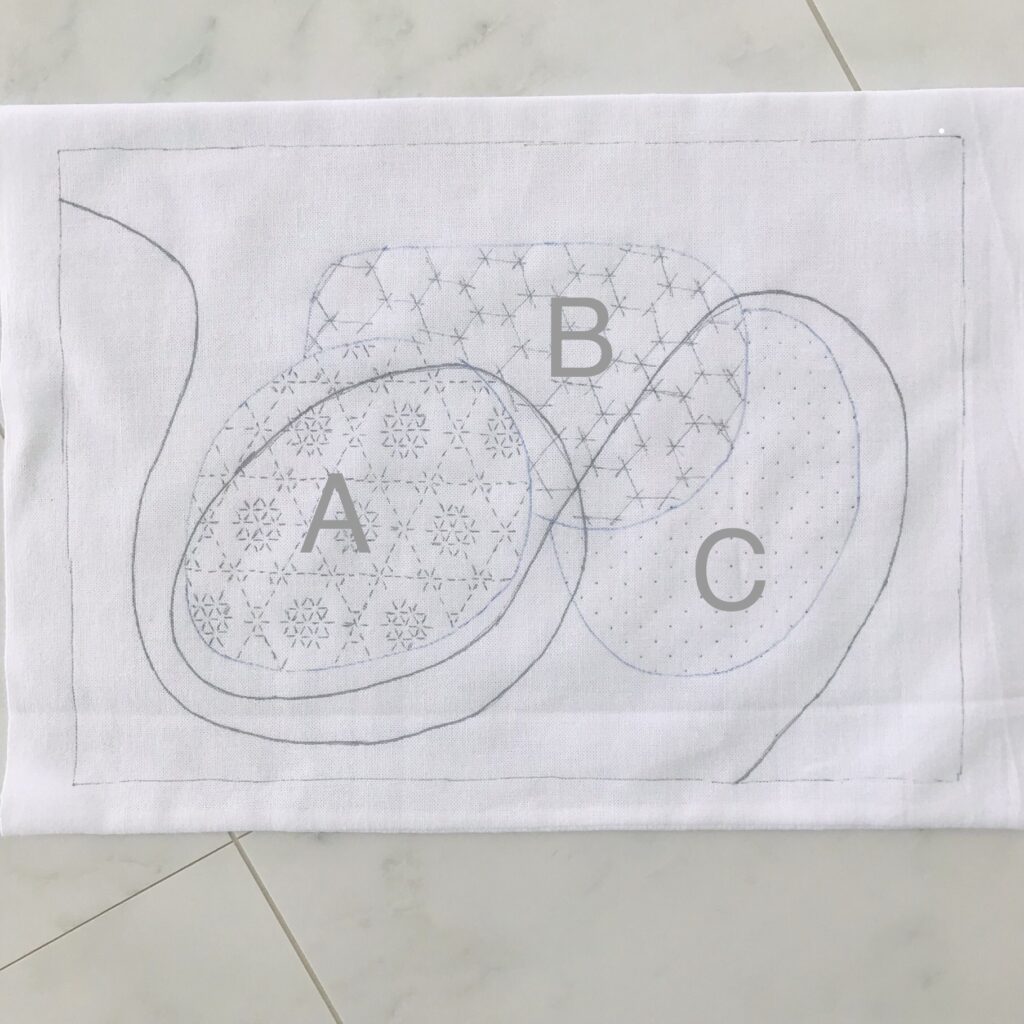 石と線の寄せ模様の下書き画像