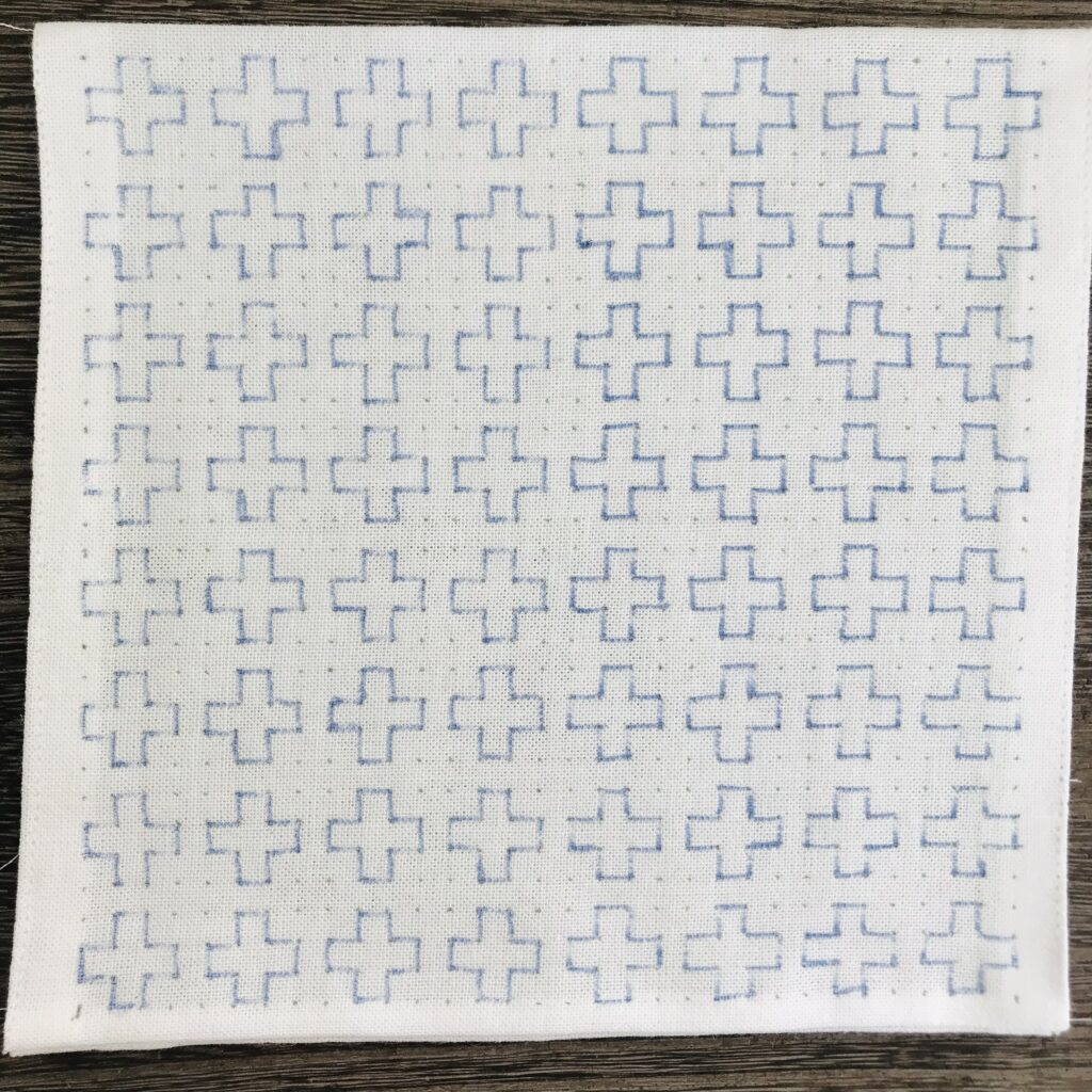 花十字のクロスを描いた写真