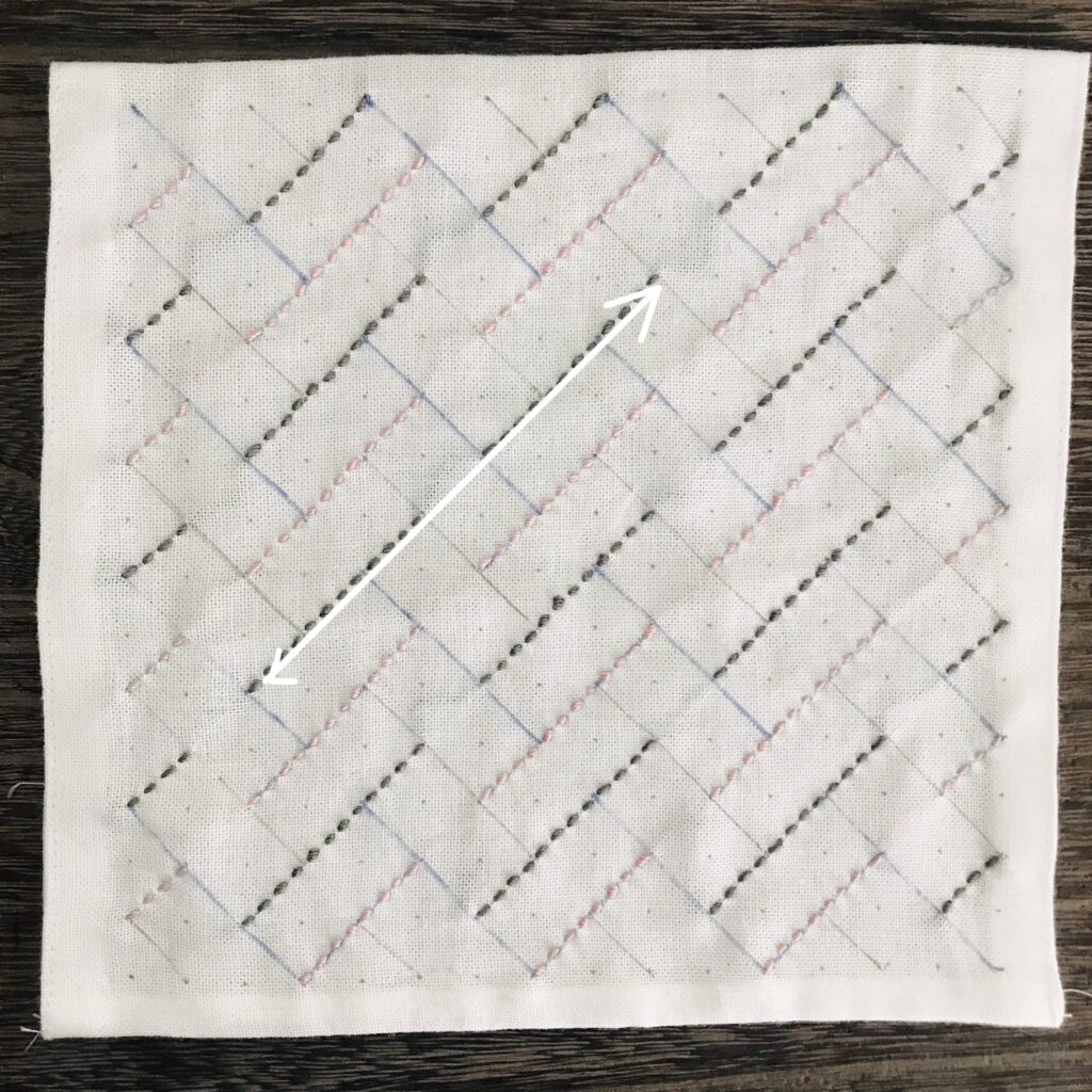 桧垣の左下がりの斜めを刺した画像