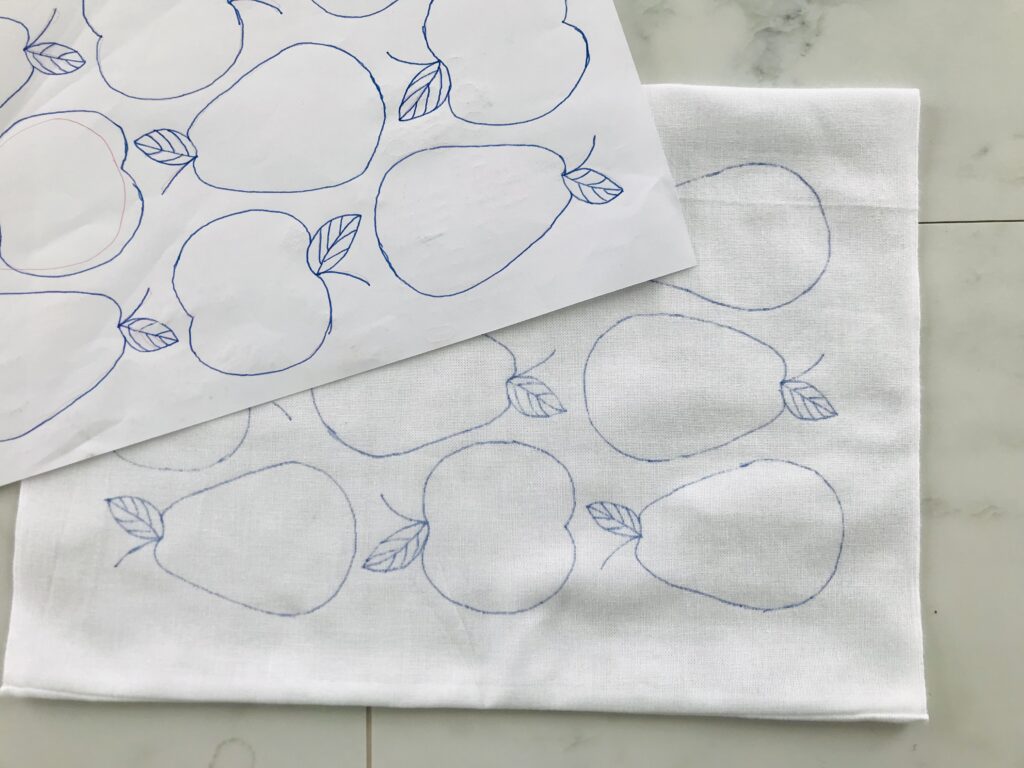 洋梨とりんごの下書き画像