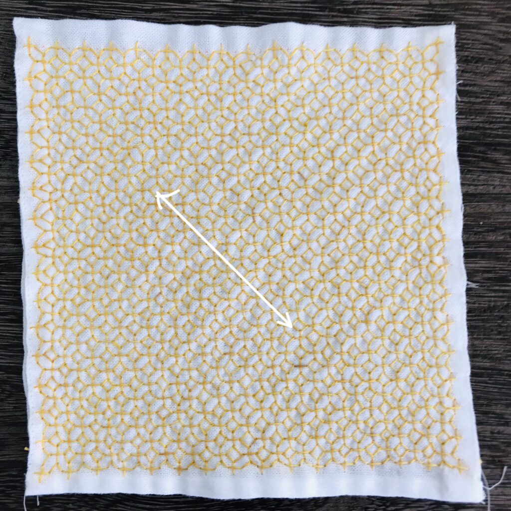 銭形刺しの右下がり線を刺した画像