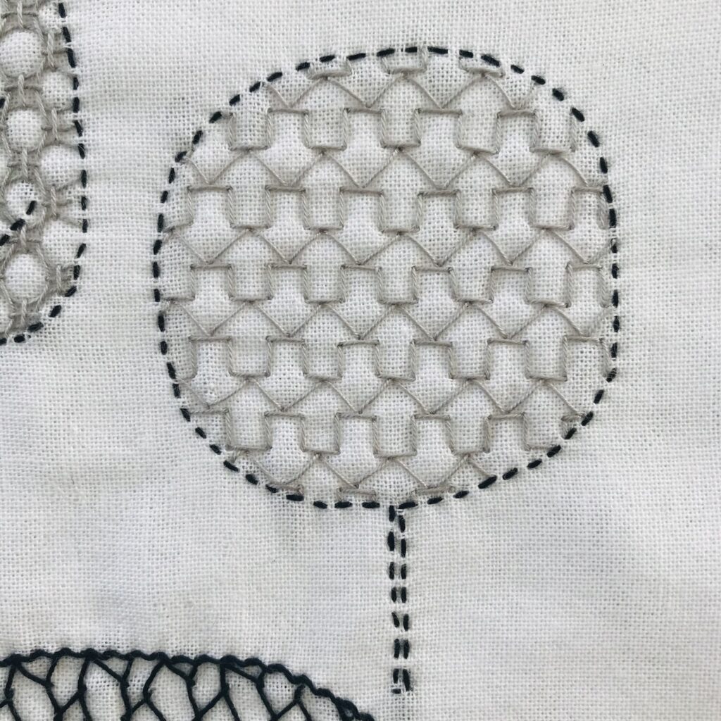 寄せ模様で刺す矢印模様の画像