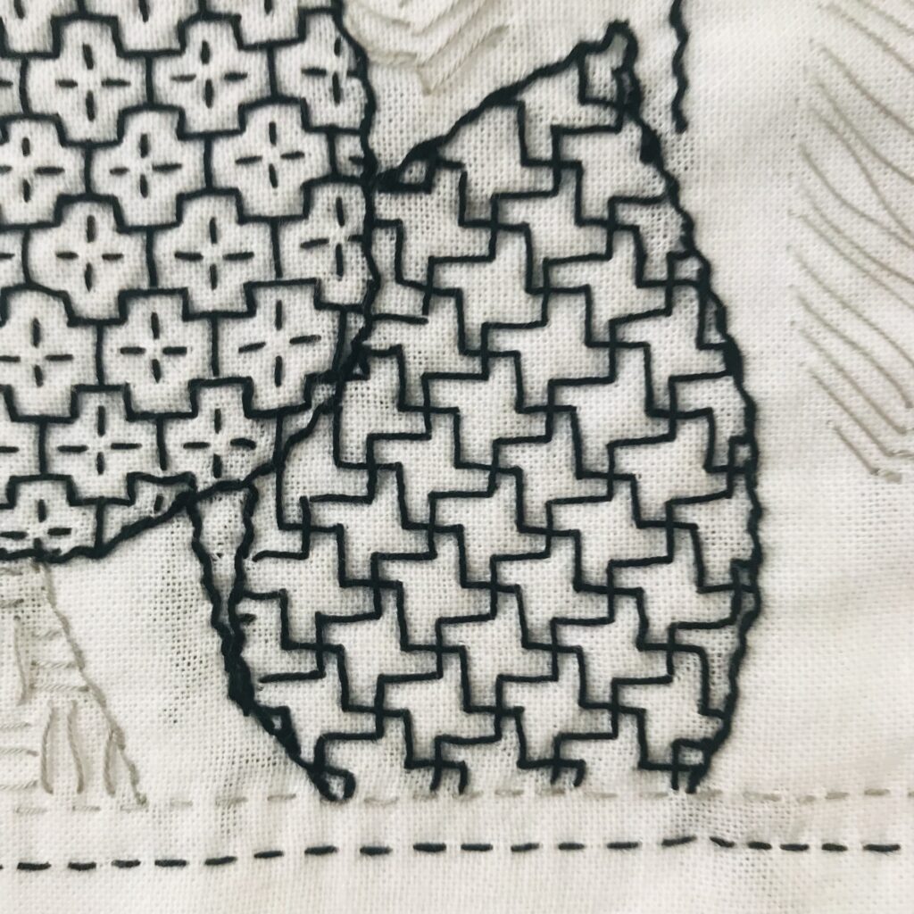 一目紗綾形の刺し子画像