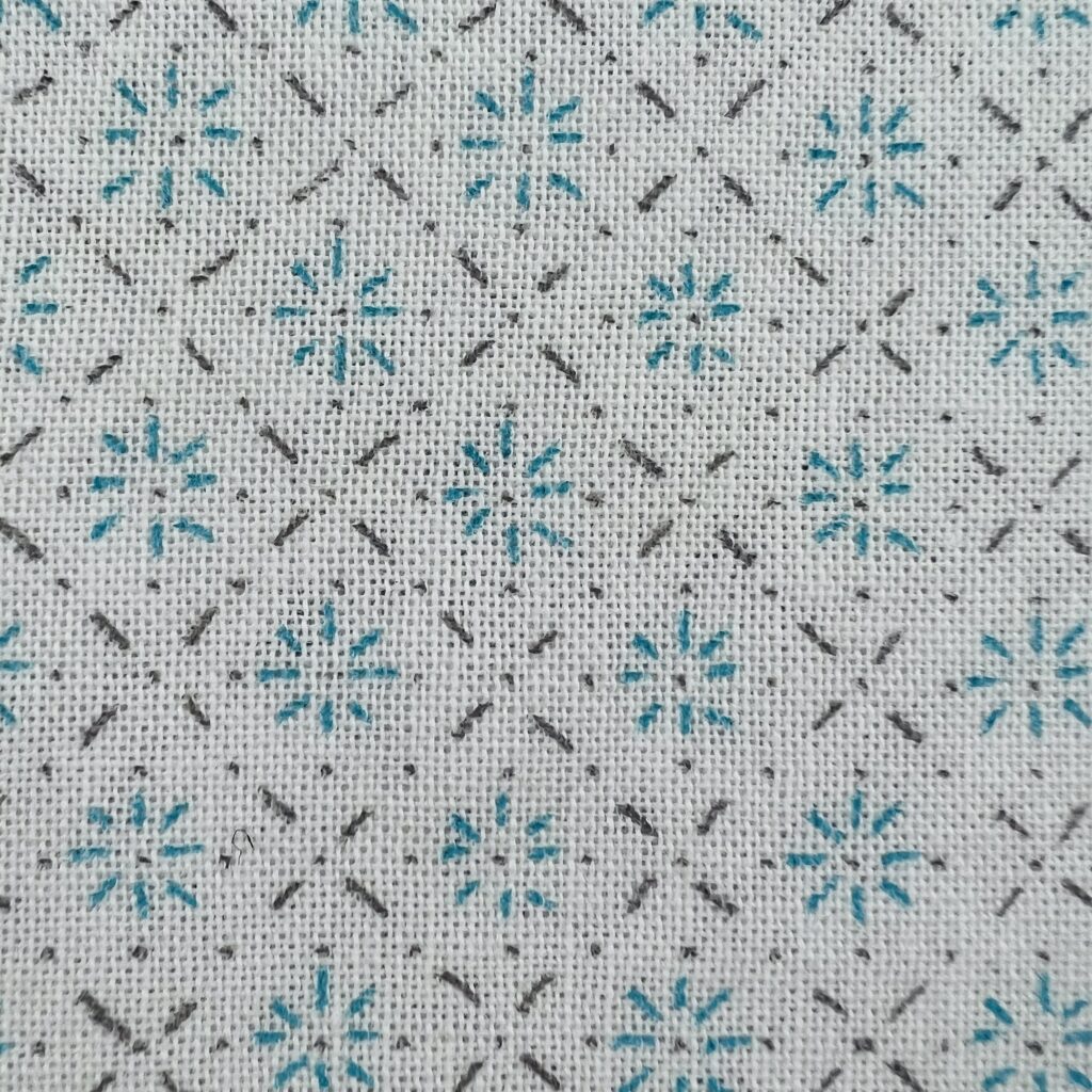 十字に花刺しの下書き拡大画像