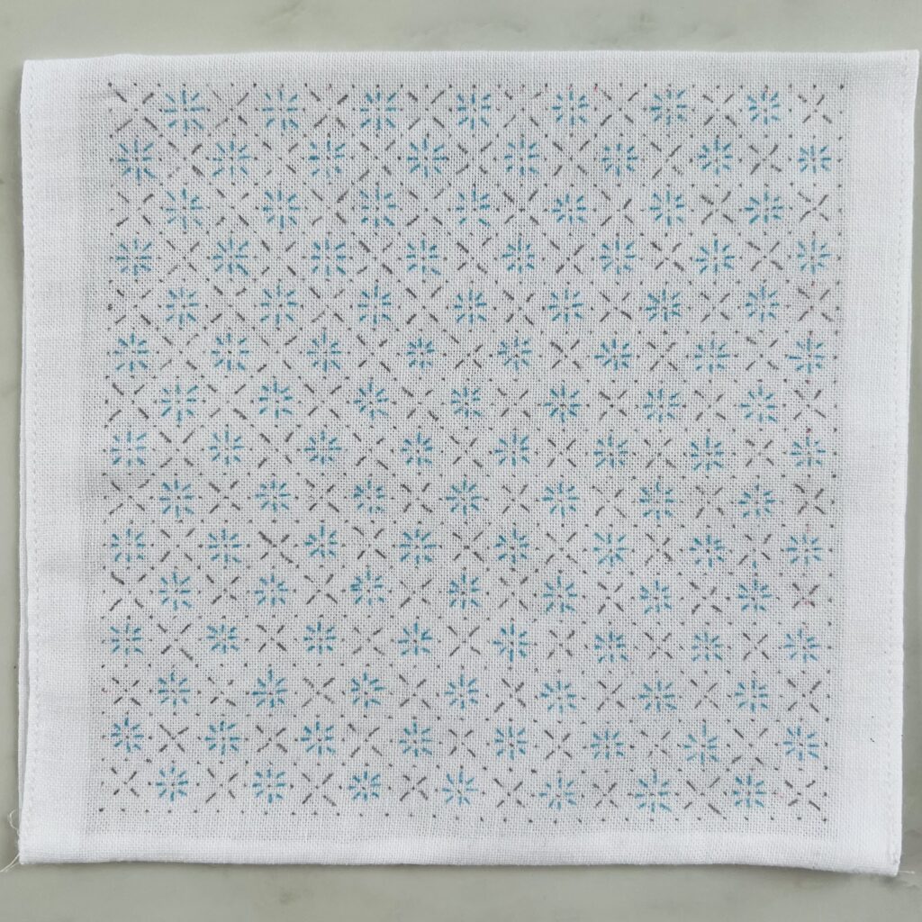 十字に花刺しの下書き画像