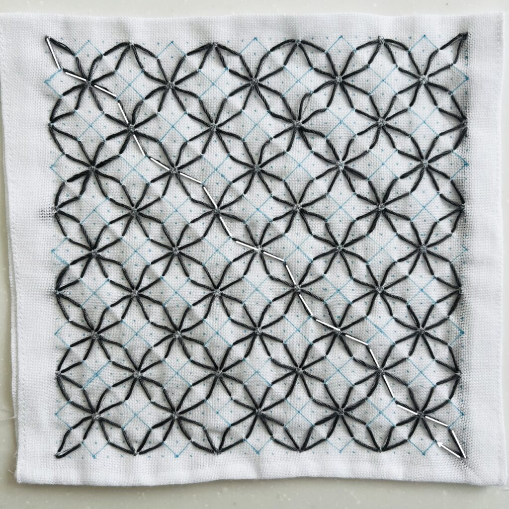 一目麻形文の刺し方画像