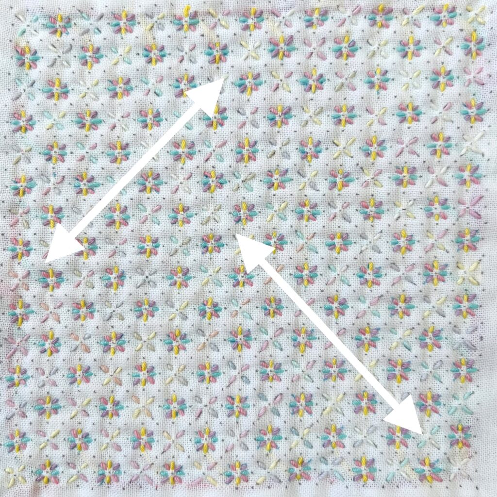 十字に花刺しの刺し方画像