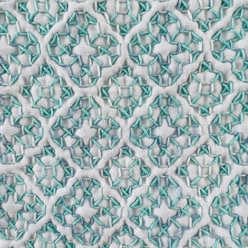 柿の花アレンジの刺し子画像