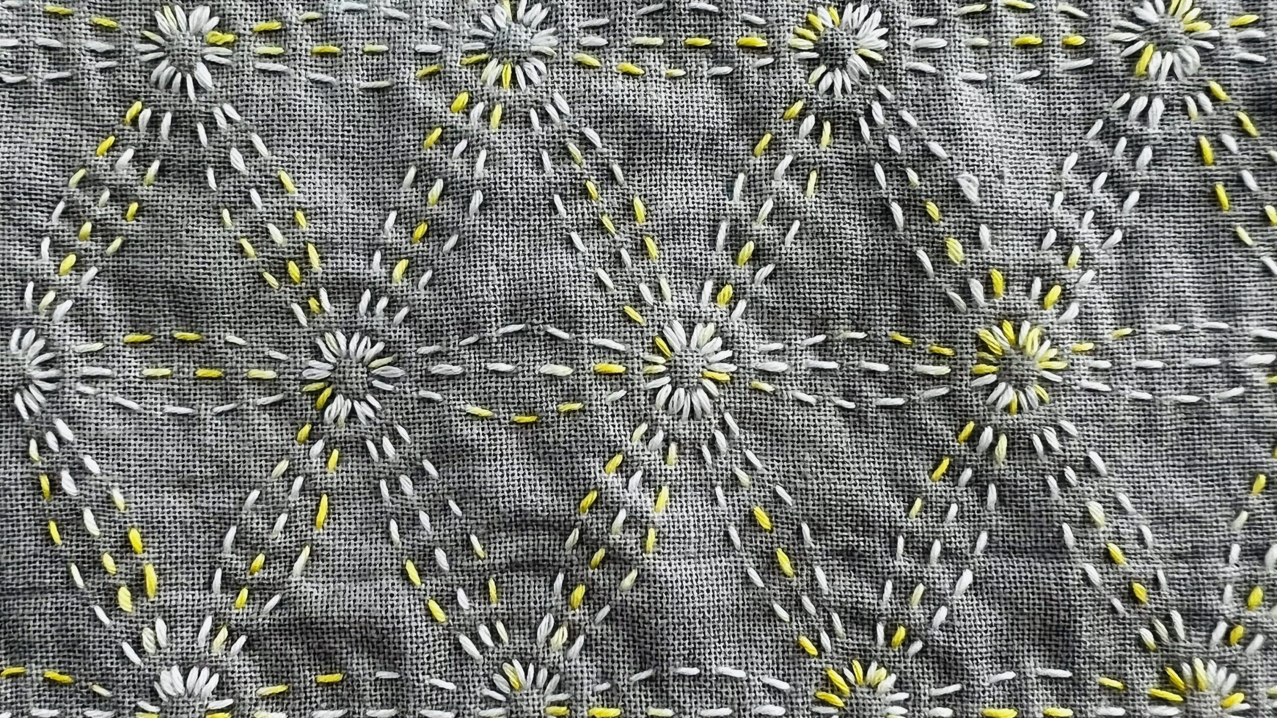 刺し子の雪花絞り刺しの画像