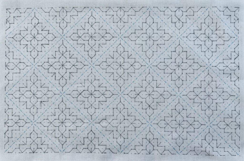 刺し子の花タイルの下書き画像