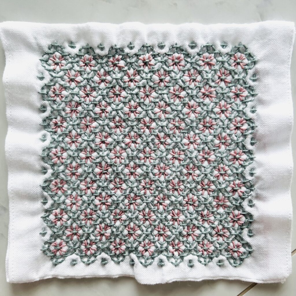 縮んだ刺し子ふきん画像