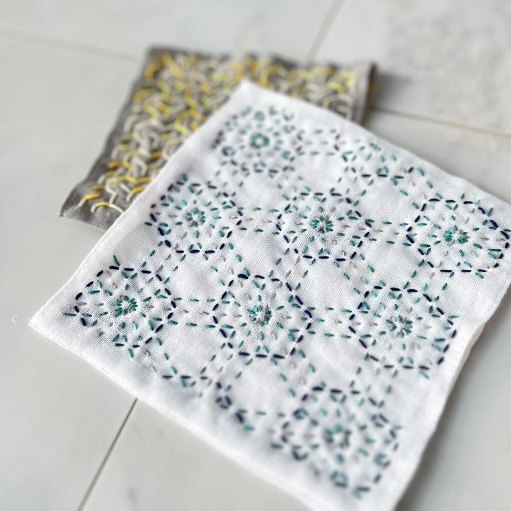 刺し子の雪形亀甲の画像