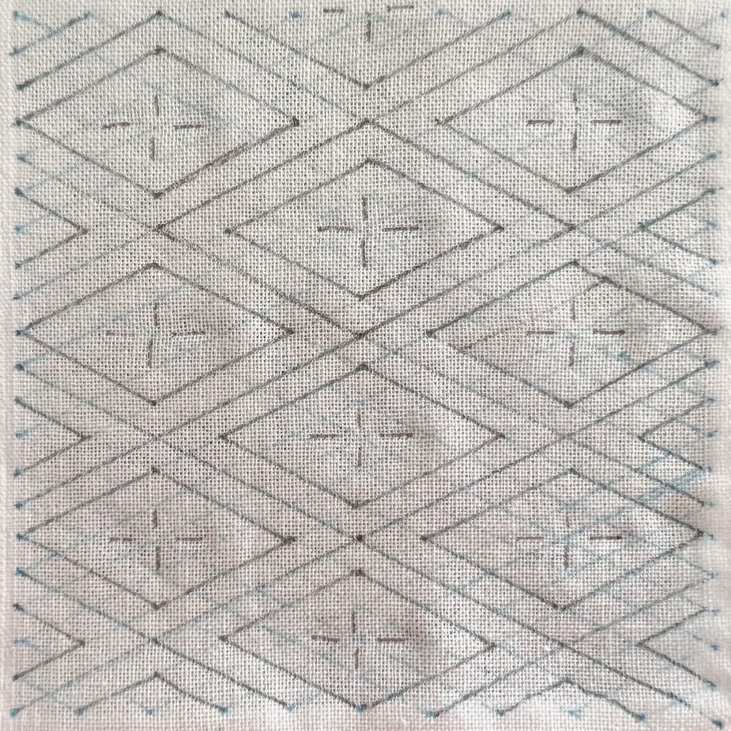 刺し子の三菱十字の下書き画像