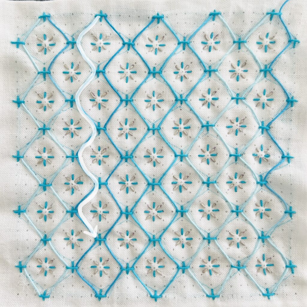 刺し子の米刺しくぐりの刺し方画像